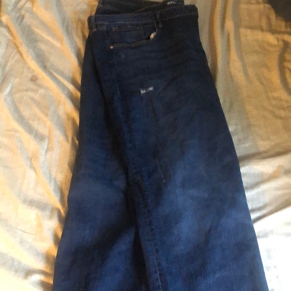 Old Navy Boyfriend Straight Jeans - Picture 3 of 3